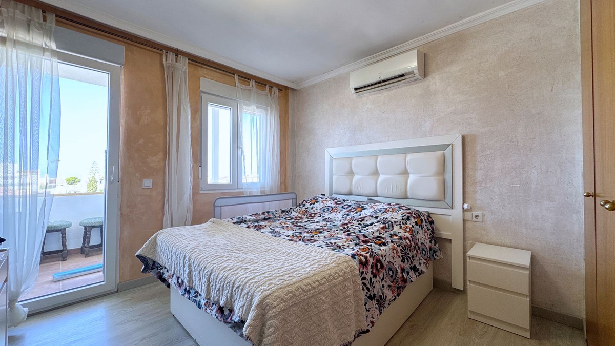 Apartamentos de 2 dormitorios en venta en Riviera del Sol – R5121463