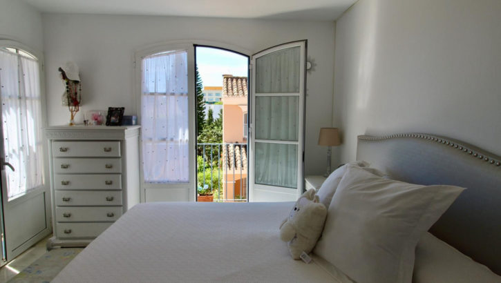 2 bedroom Townhouses for sale in Marbella – R5034796 in 