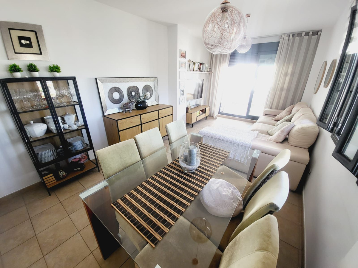 3 bedroom Apartments for sale in La Cala de Mijas – R5115538