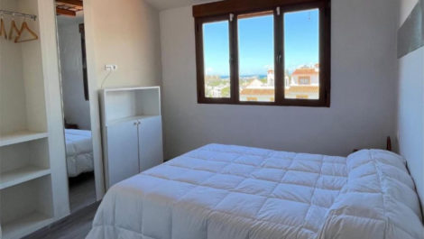 Adosados de 4 dormitorios en venta en Calahonda – R5118289