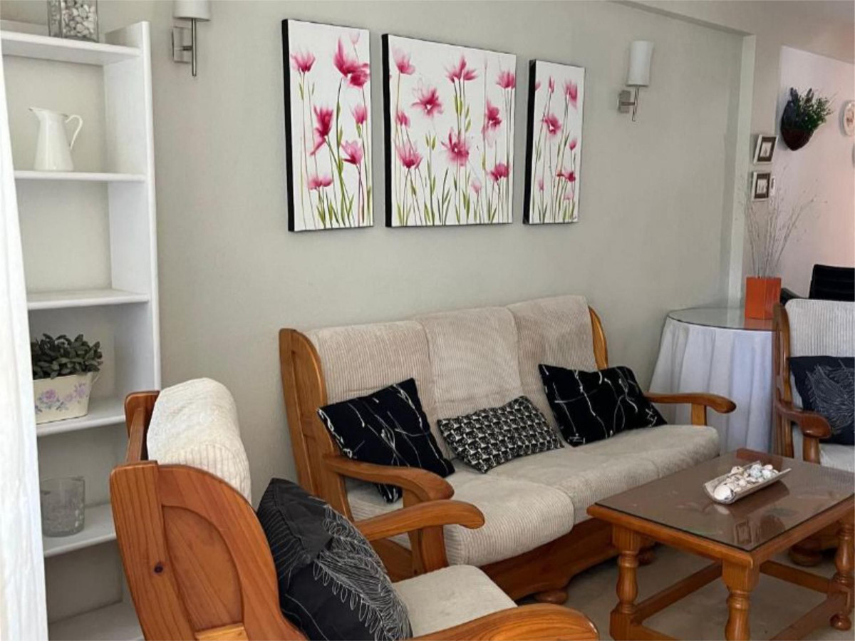 4 bedroom Townhouses for sale in Calahonda – R5118289