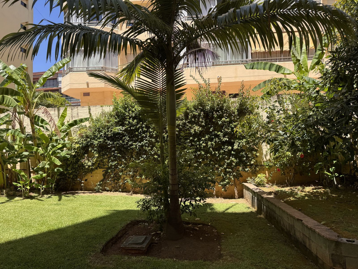 1 bedroom Apartments for sale in Marbella – R5112283