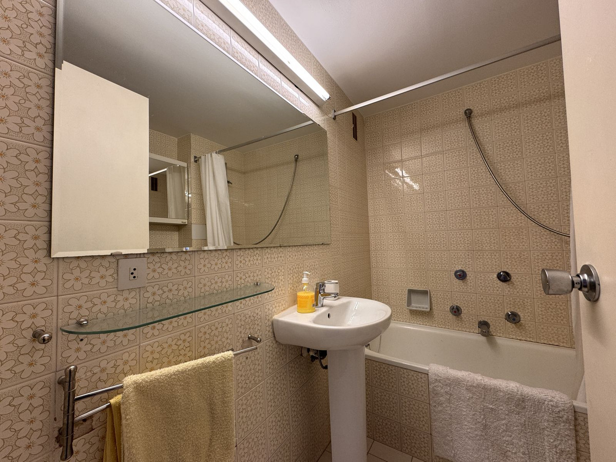 1 bedroom Apartments for sale in Marbella – R5112283
