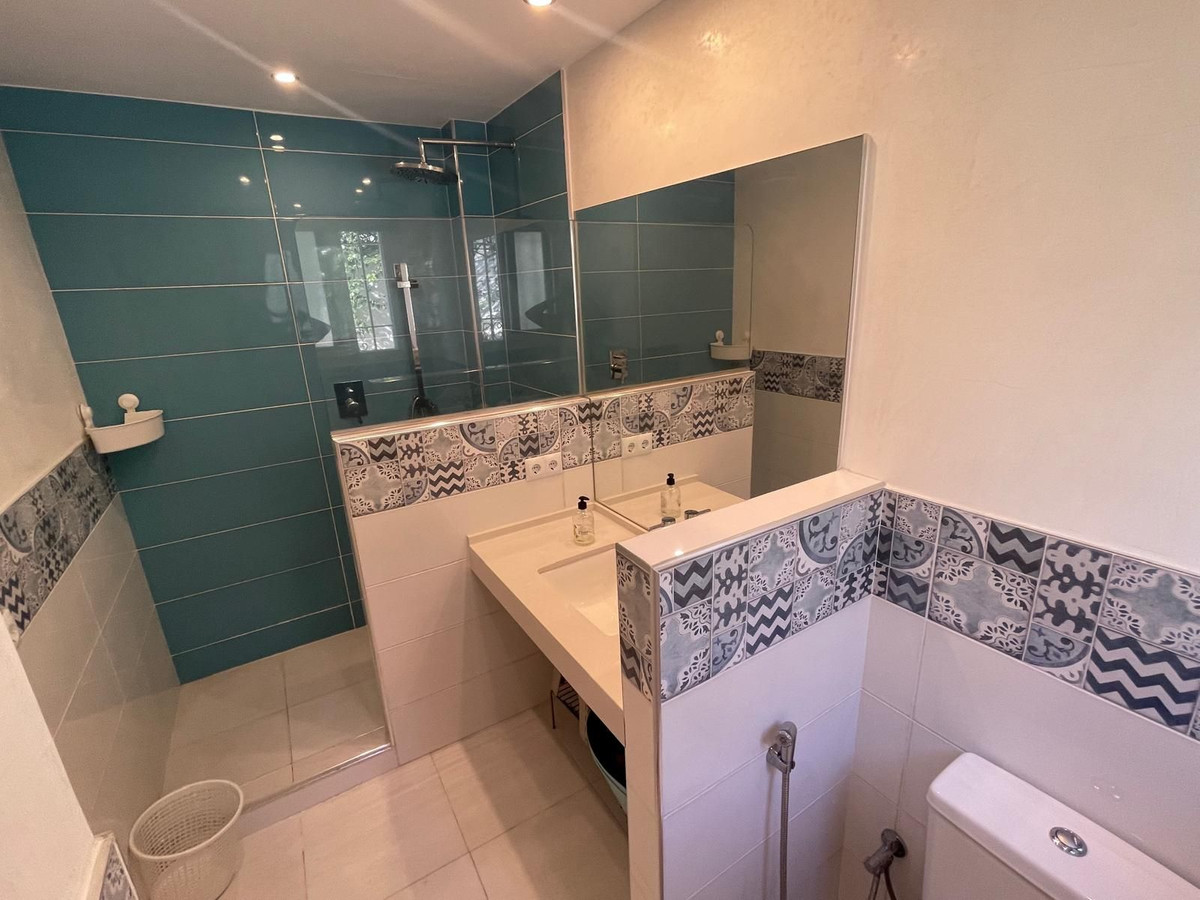 Villas de 7 dormitorios en venta en Marbella – R5117905