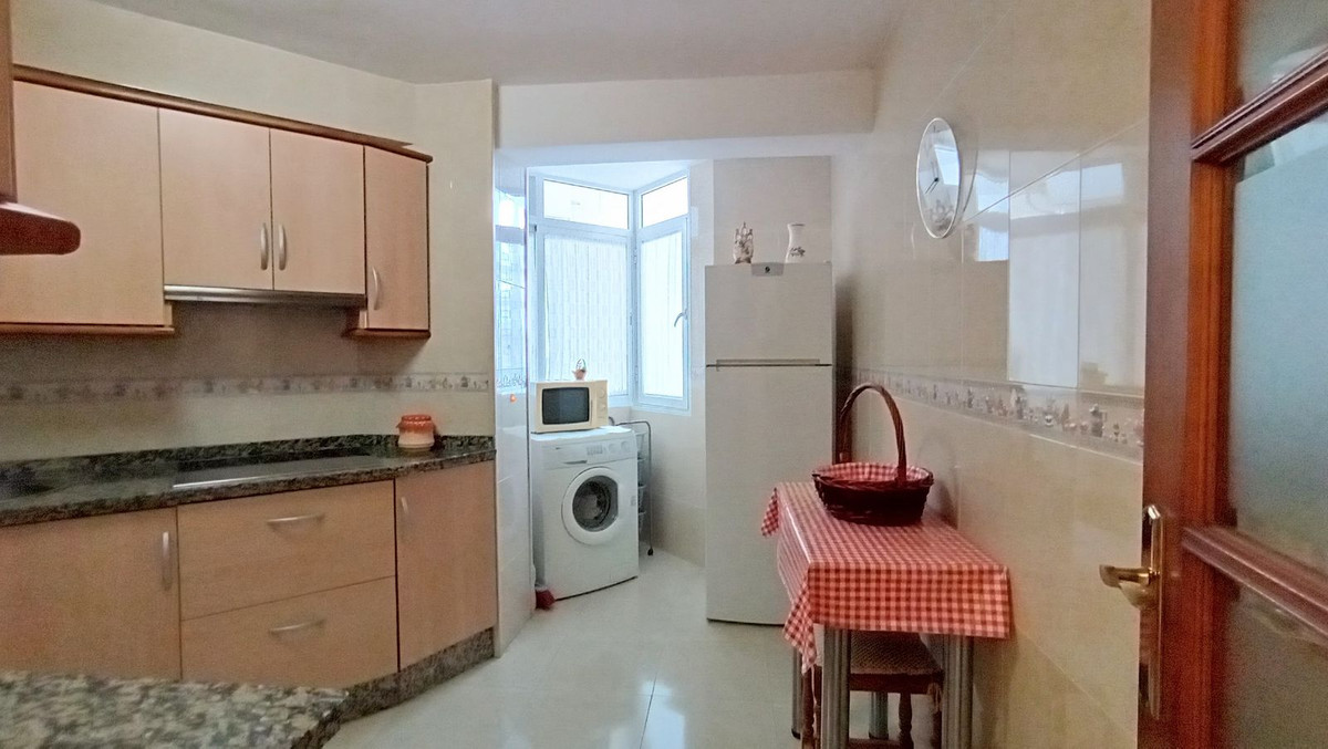 Adosados de 3 dormitorios en venta en Calahonda – R5108875