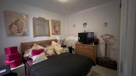 Apartamentos de 2 dormitorios en venta en Reserva de Marbella – R5115421