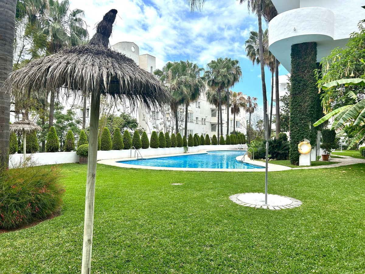 3 bedroom Apartments for sale in Milla de Oro – R5040475