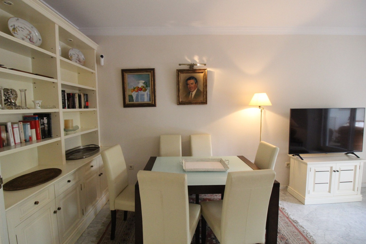 3 bedroom Apartments for sale in Milla de Oro – R5040475