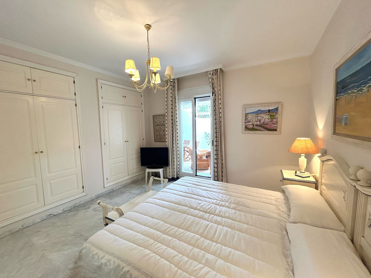 3 bedroom Apartments for sale in Milla de Oro – R5040475