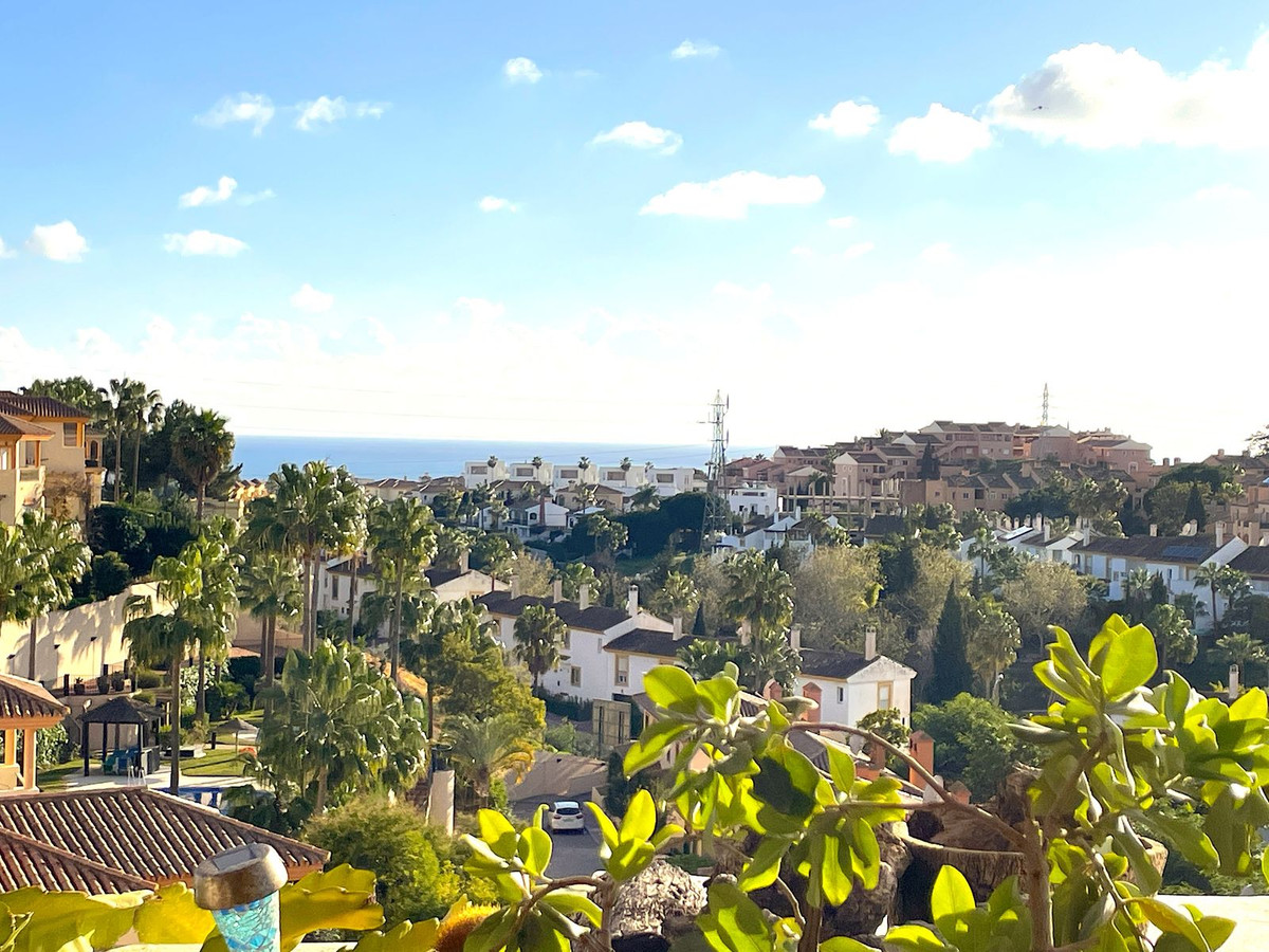 3 bedroom Apartments for sale in Riviera del Sol – R5015371