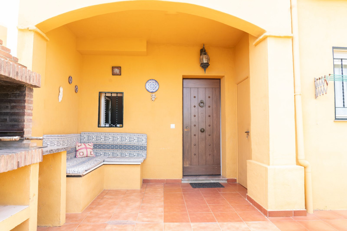 Pareados de 3 dormitorios en venta en Riviera del Sol – R5118148