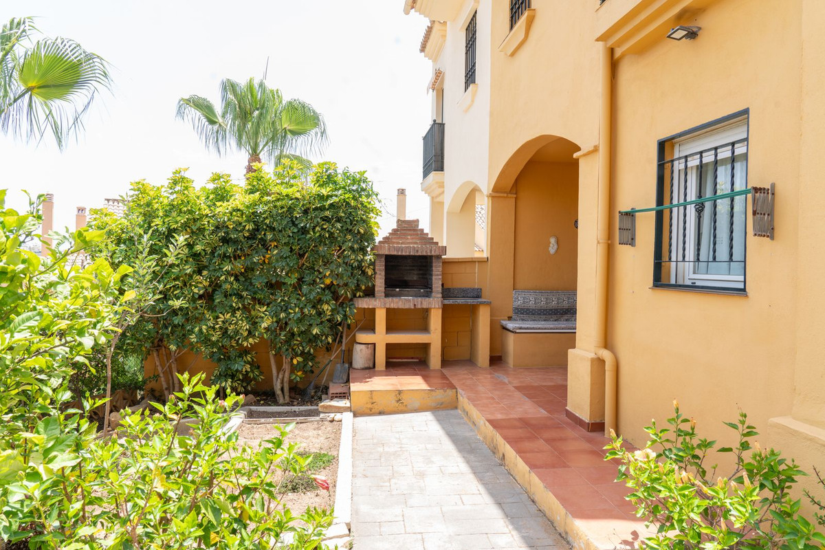 Pareados de 3 dormitorios en venta en Riviera del Sol – R5118148