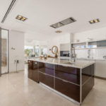 Villas de 7 dormitorios en venta en Marbella – R5117725