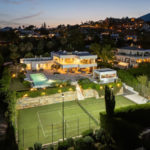 Villas de 7 dormitorios en venta en Marbella – R5117725