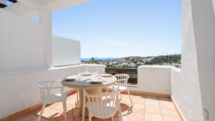 Apartamentos de 2 dormitorios en venta en Selwo – R5116888 en 