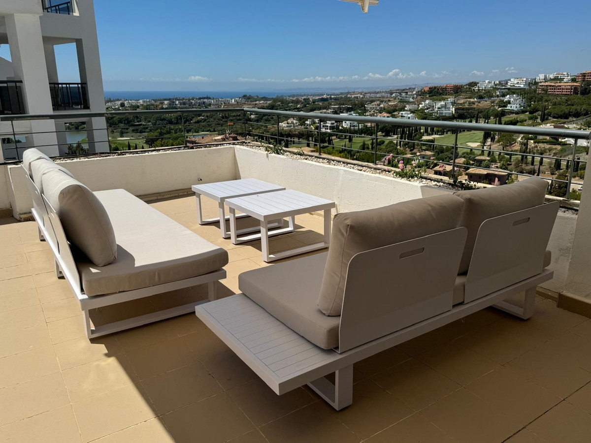 2 bedroom Apartments for sale in Los Flamingos – R5110855