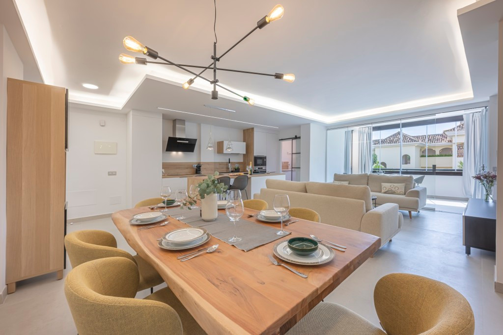 3 bedroom Apartments for sale in Marbella – R5077588