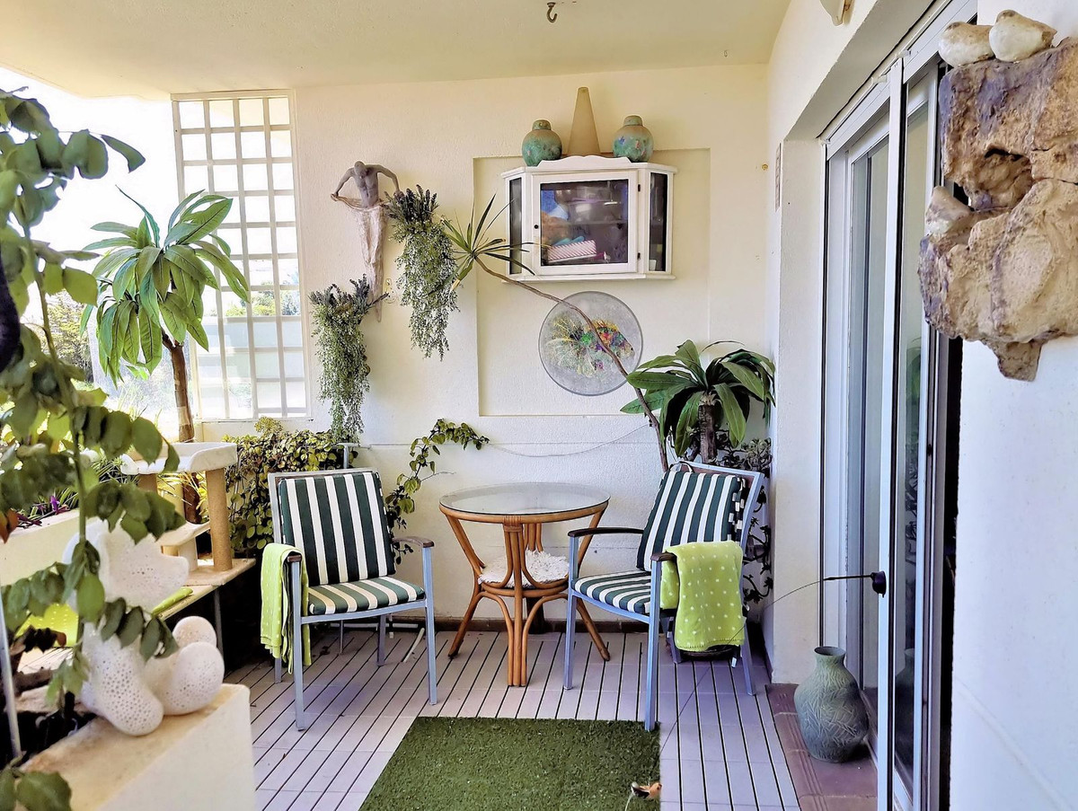 2 bedroom Apartments for sale in Calahonda – R5121616