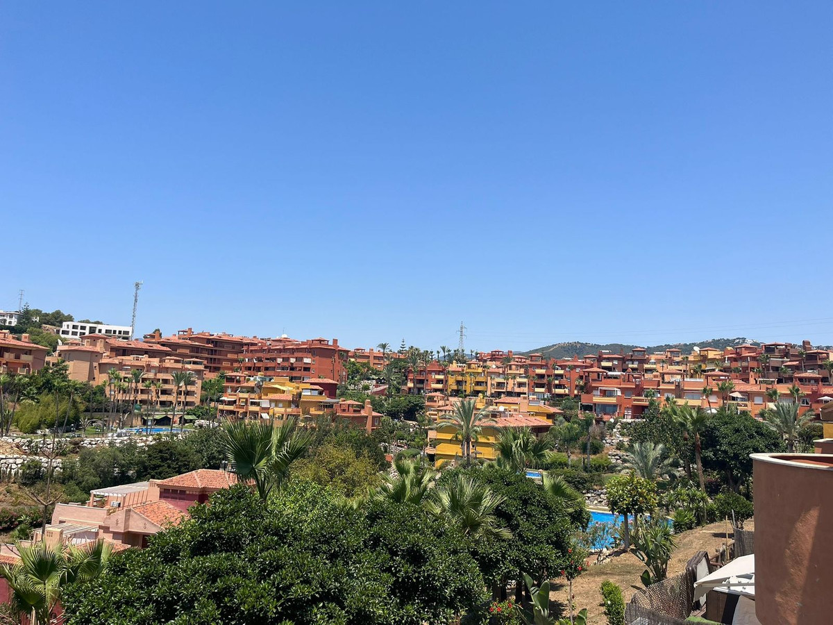 2 bedroom Apartments for sale in Reserva de Marbella – R5117023