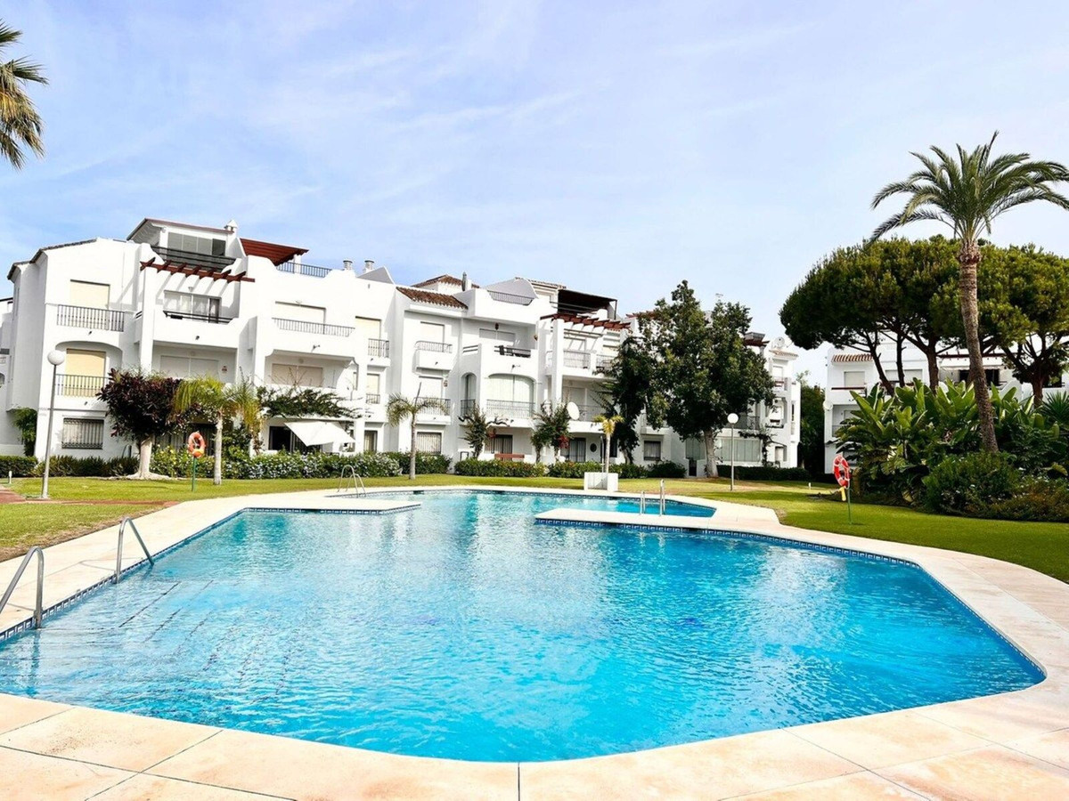 3 bedroom Apartments for sale in Atalaya – R4964167