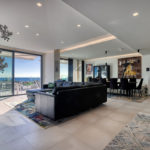 Apartamentos de 5 dormitorios en venta en Mijas – R5118007