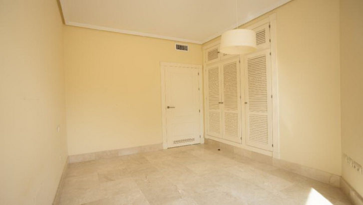 3 bedroom Townhouses for sale in Calahonda – R5104705 in 