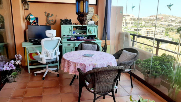 Apartamentos de 2 dormitorios en venta en Calahonda – R5122030 en 