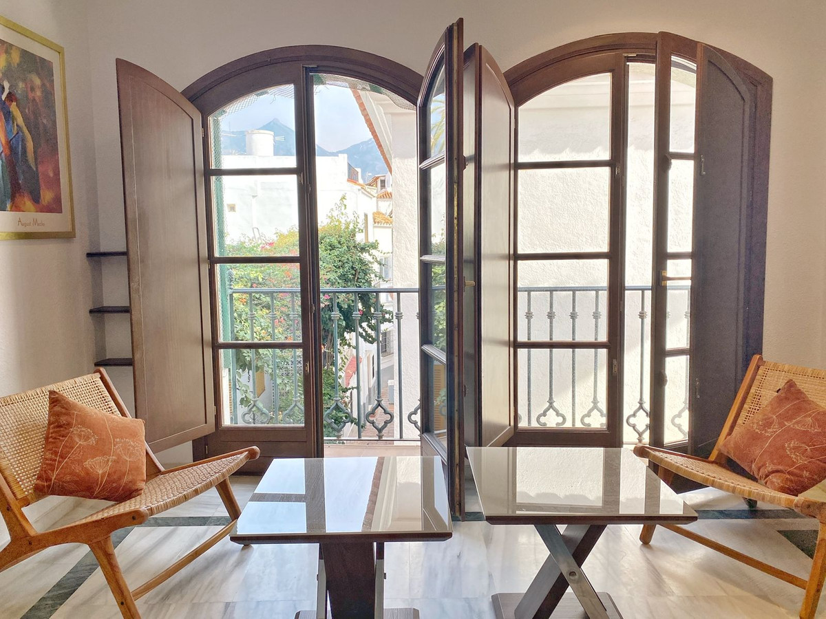 3 bedroom Penthouses for sale in Marbella – R5120617