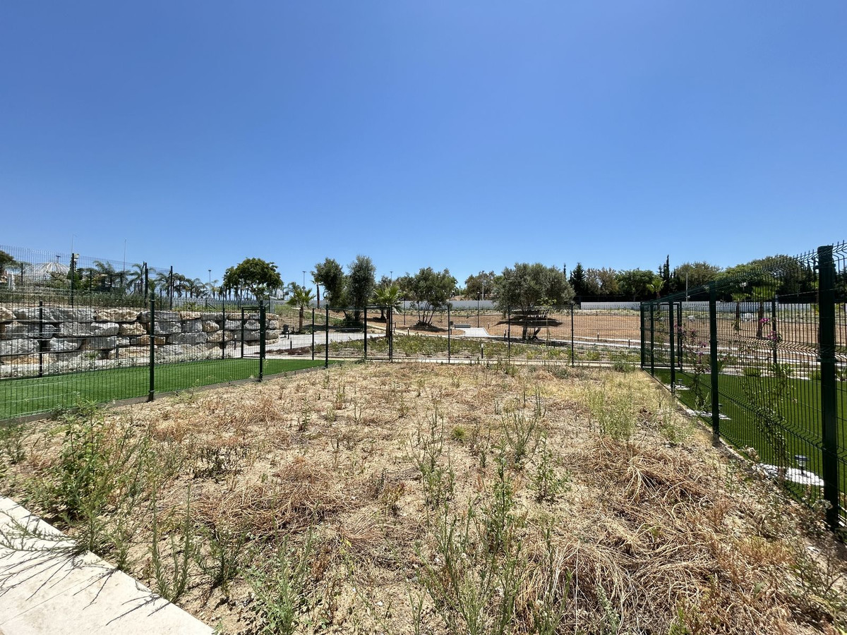 2 bedroom Apartments for sale in Nueva Milla de Oro – R5114620