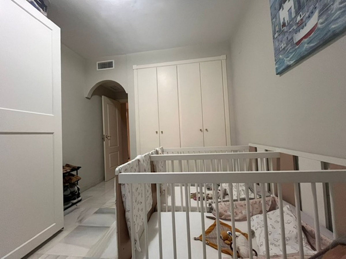 Apartamentos de 2 dormitorios en venta en Hacienda del Sol – R5121781