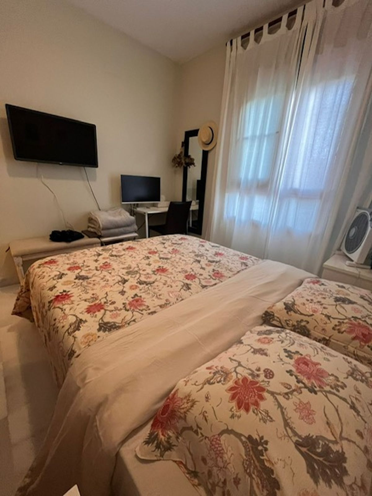 Apartamentos de 2 dormitorios en venta en Hacienda del Sol – R5121781
