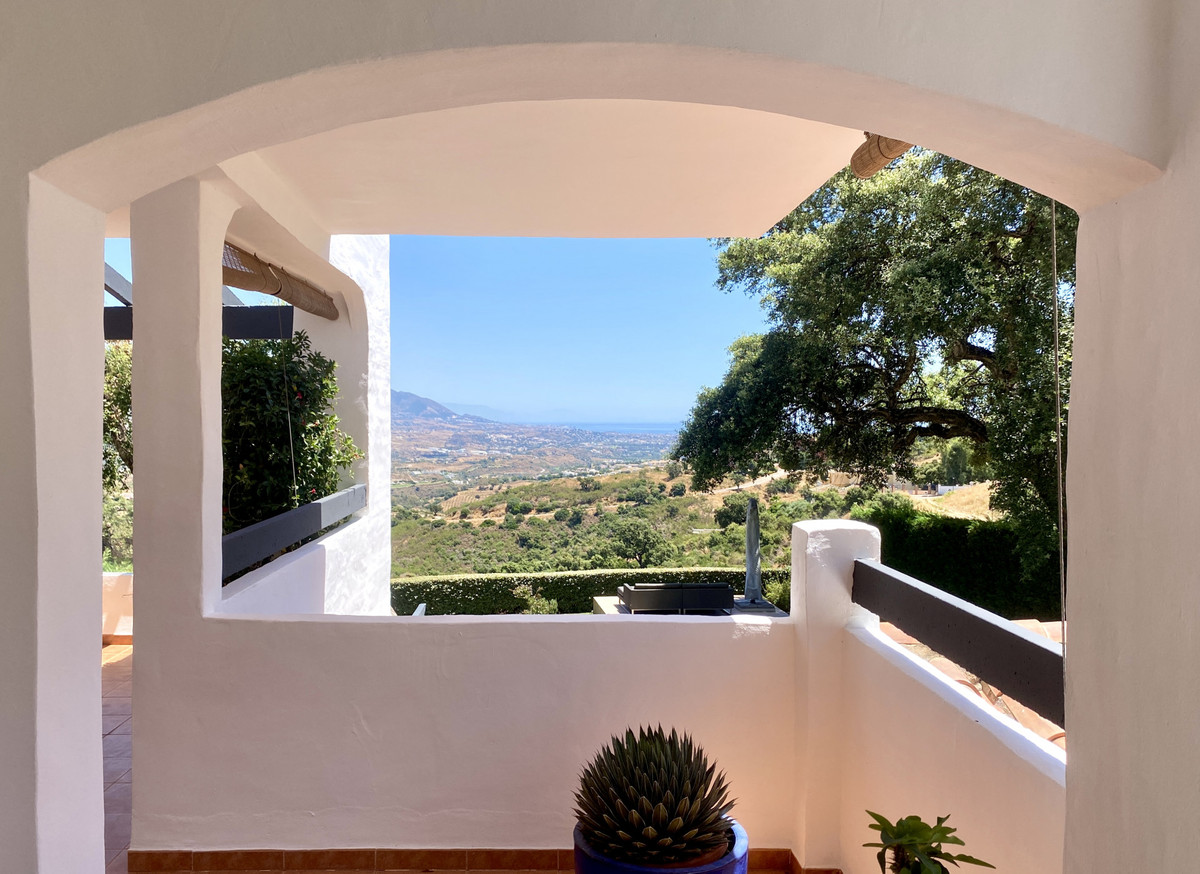 Apartamentos de 3 dormitorios en venta en La Mairena – R5111014