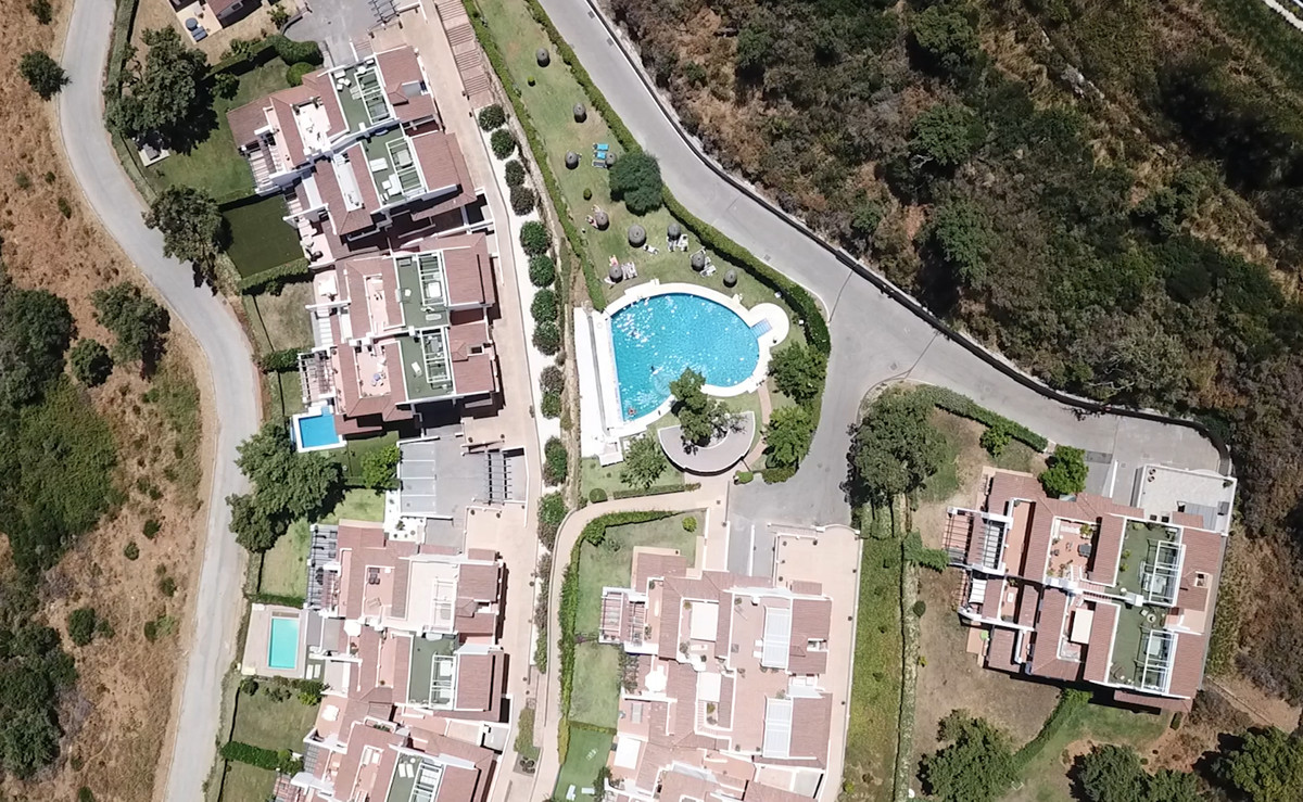 Apartamentos de 3 dormitorios en venta en La Mairena – R5111014