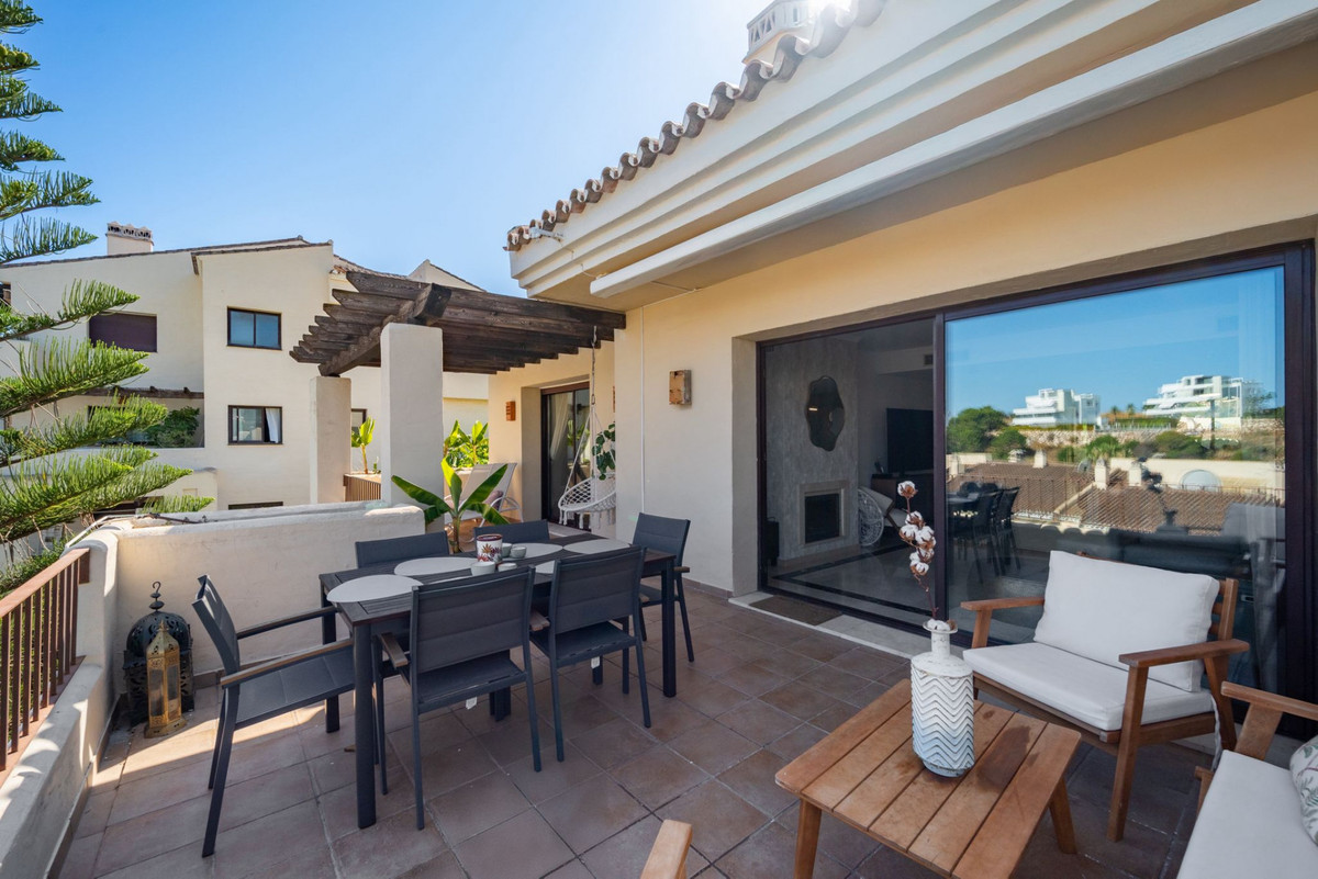 3 bedroom Penthouses for sale in La Quinta – R5123731