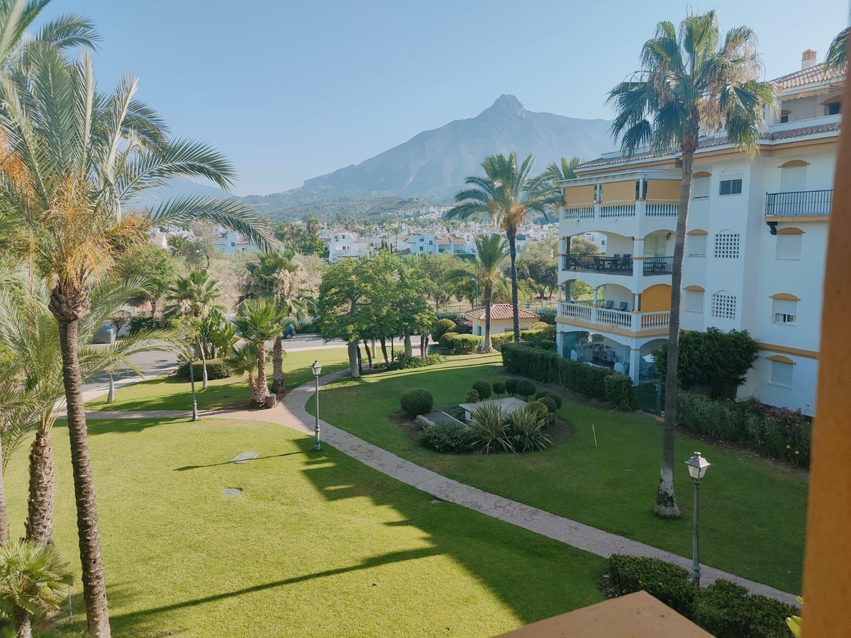 Apartamentos de 2 dormitorios en venta en Marbella – R5078917