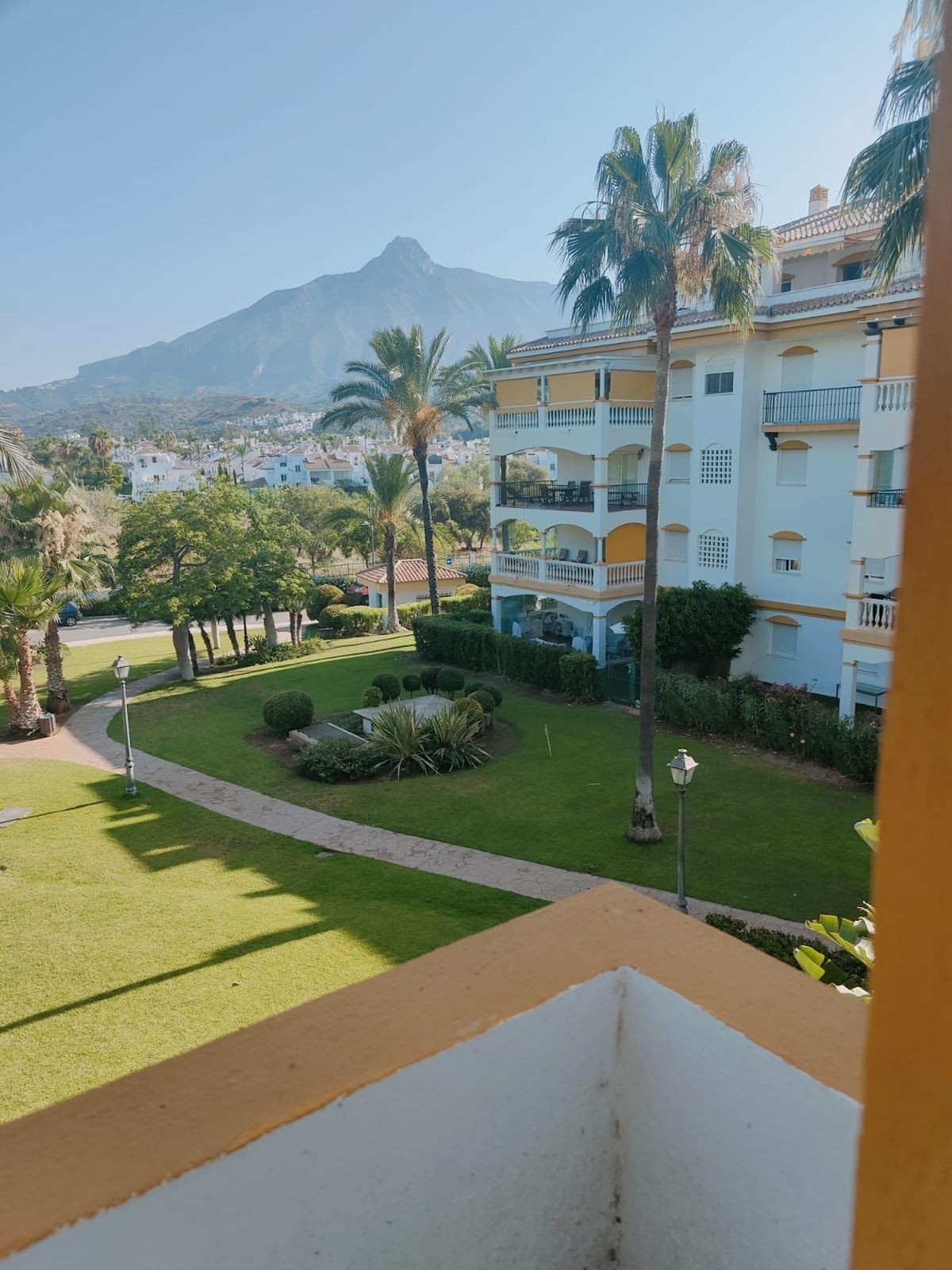 Apartamentos de 2 dormitorios en venta en Marbella – R5078917