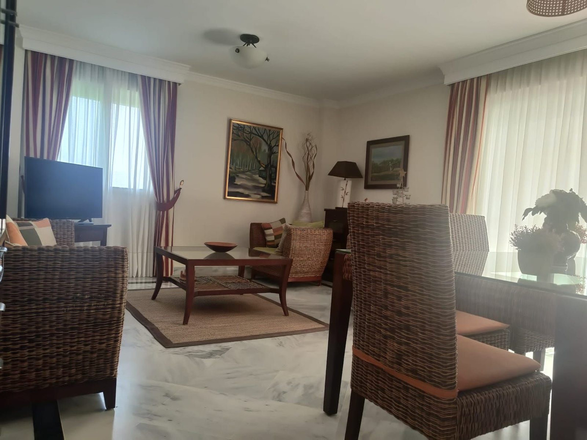 Apartamentos de 2 dormitorios en venta en Marbella – R5078917