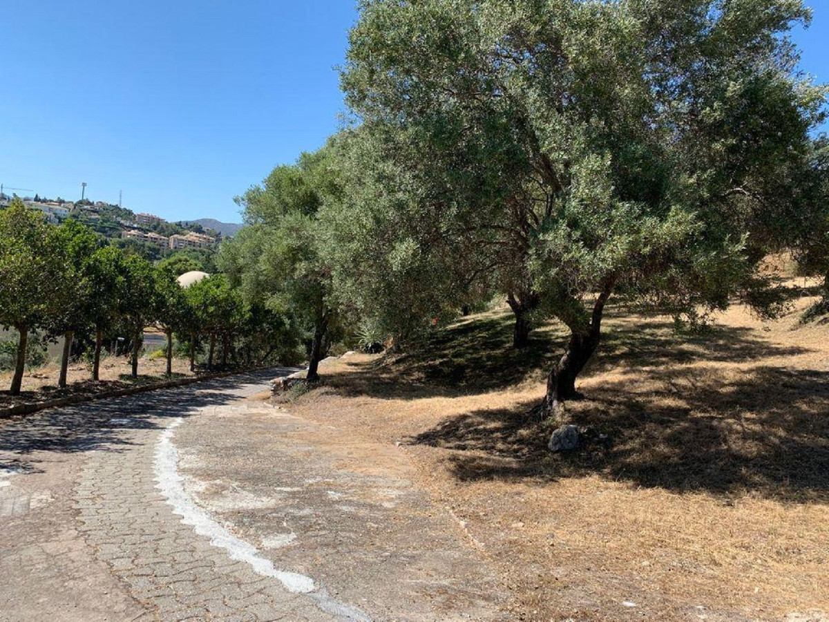 Plots for sale in Elviria – R5118985