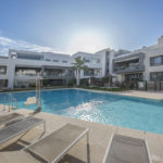 Apartamentos de 2 dormitorios en venta en Selwo – R5119009
