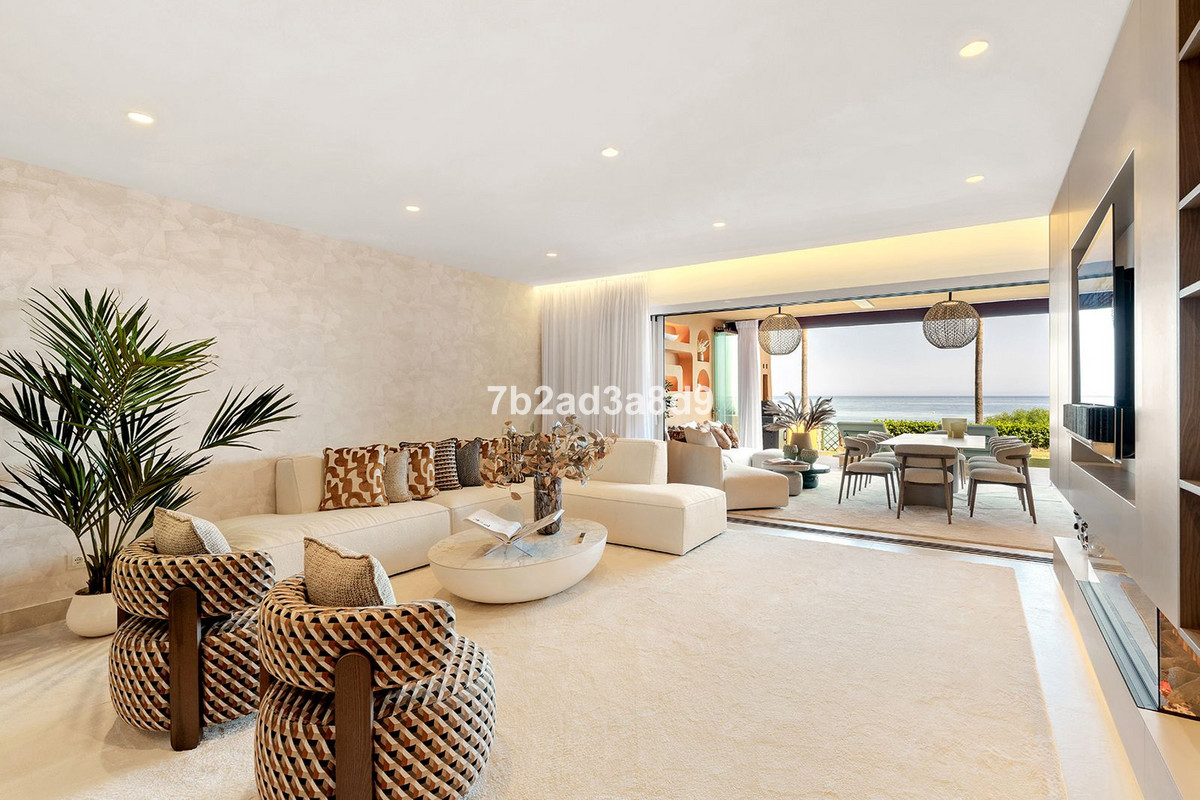 4 bedroom Apartments for sale in Nueva Milla de Oro – R5107813
