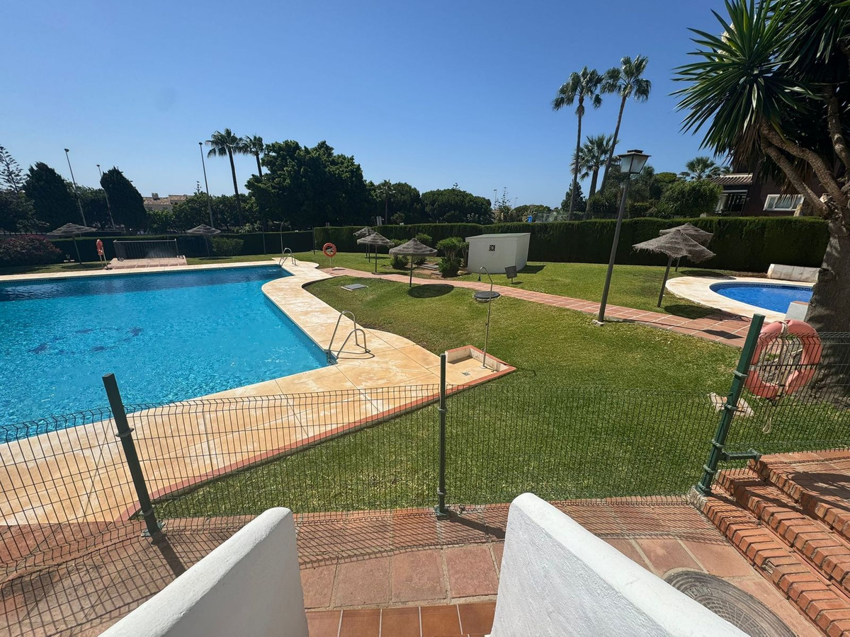 Apartamentos de 2 dormitorios en venta en La Cala de Mijas – R5119753