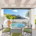 2 bedroom Apartments for sale in La Quinta – R4893112
