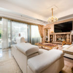 4 bedroom Villas for sale in Marbella – R5120077