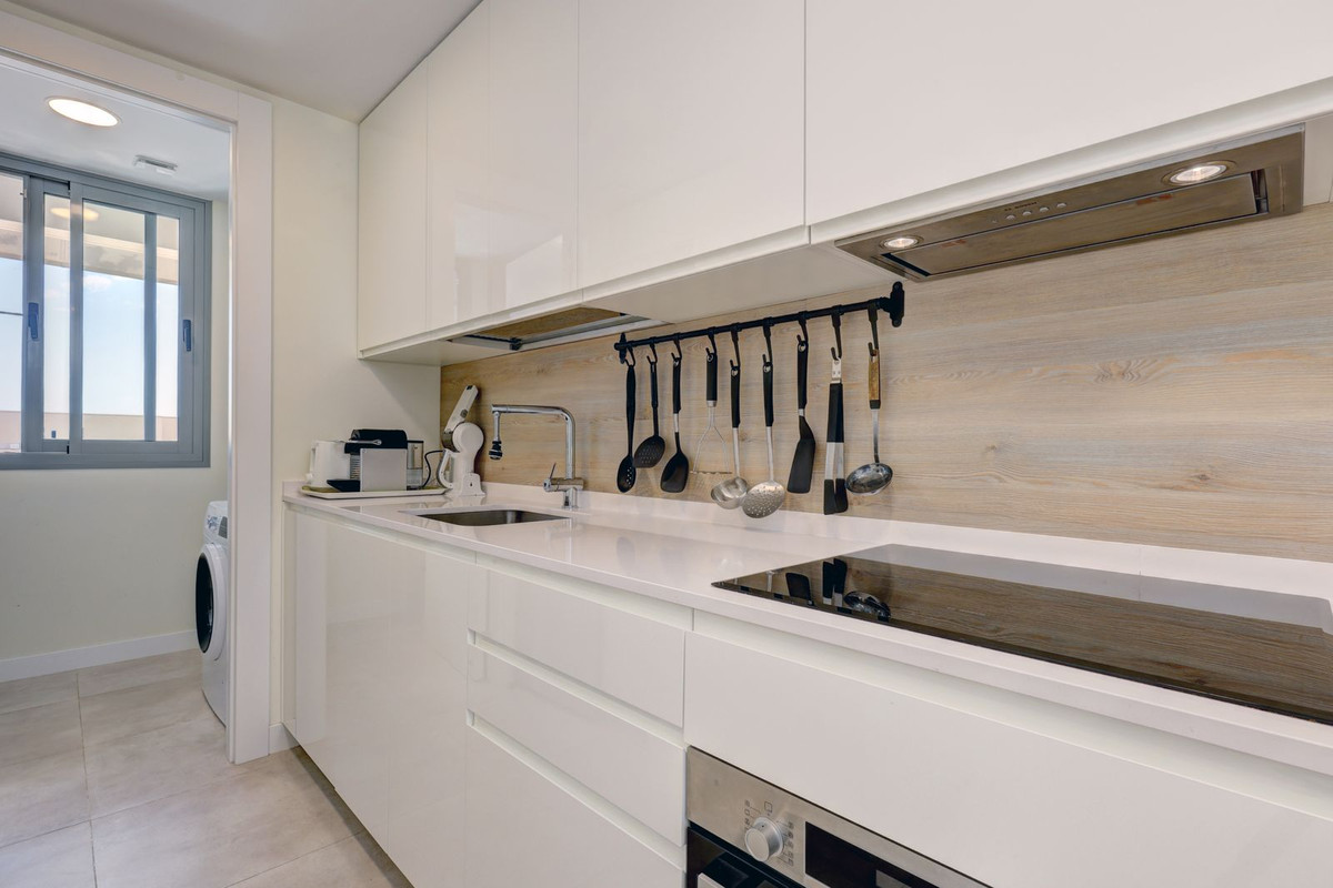 Apartamentos de 3 dormitorios en venta en Selwo – R4893403