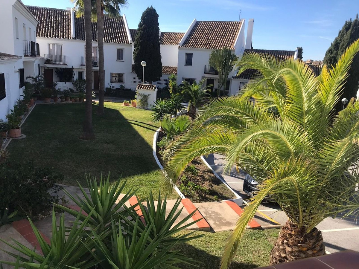 Adosados de 3 dormitorios en venta en Riviera del Sol – R5043595