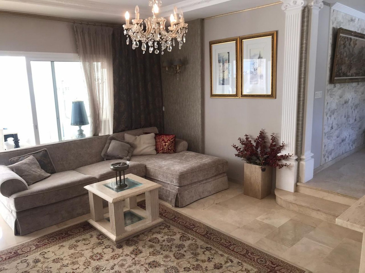 Adosados de 3 dormitorios en venta en Riviera del Sol – R5043595