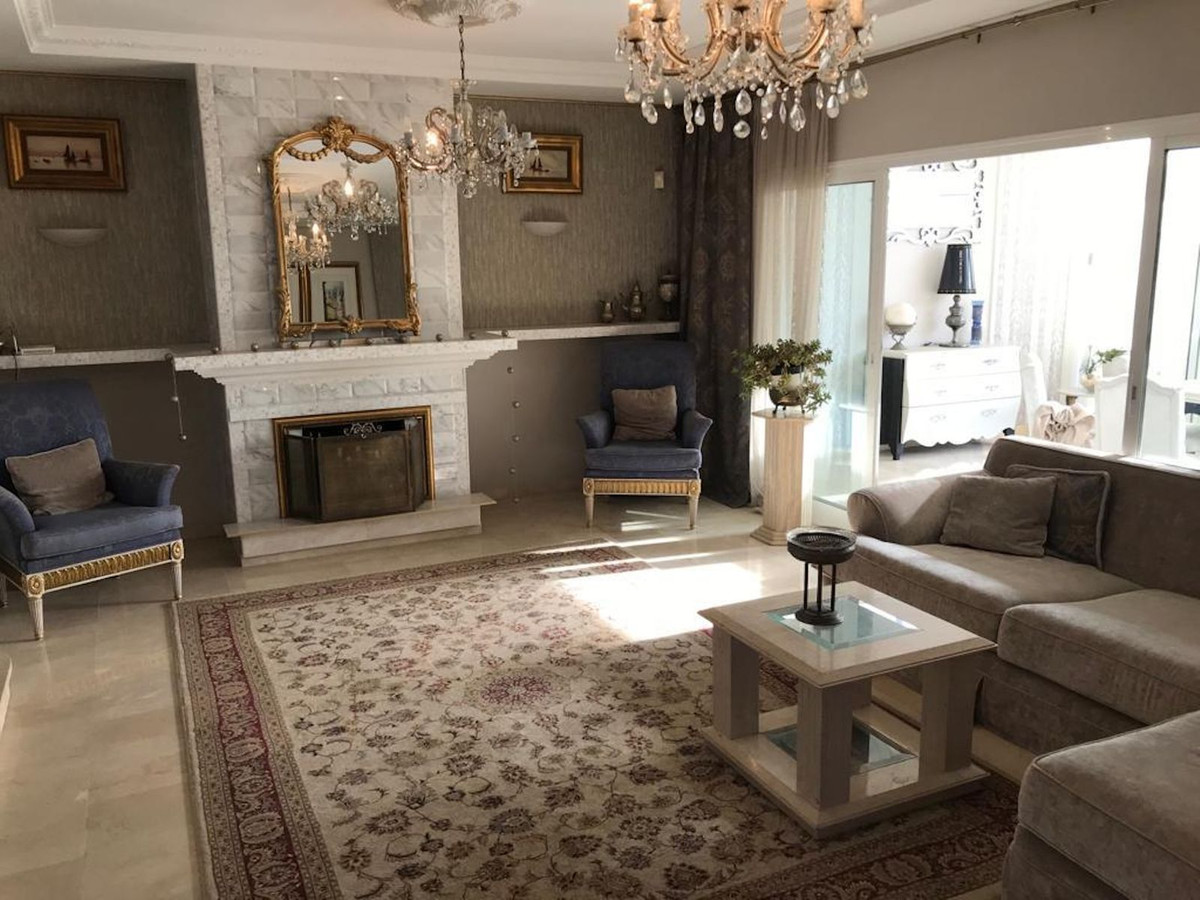 Adosados de 3 dormitorios en venta en Riviera del Sol – R5043595