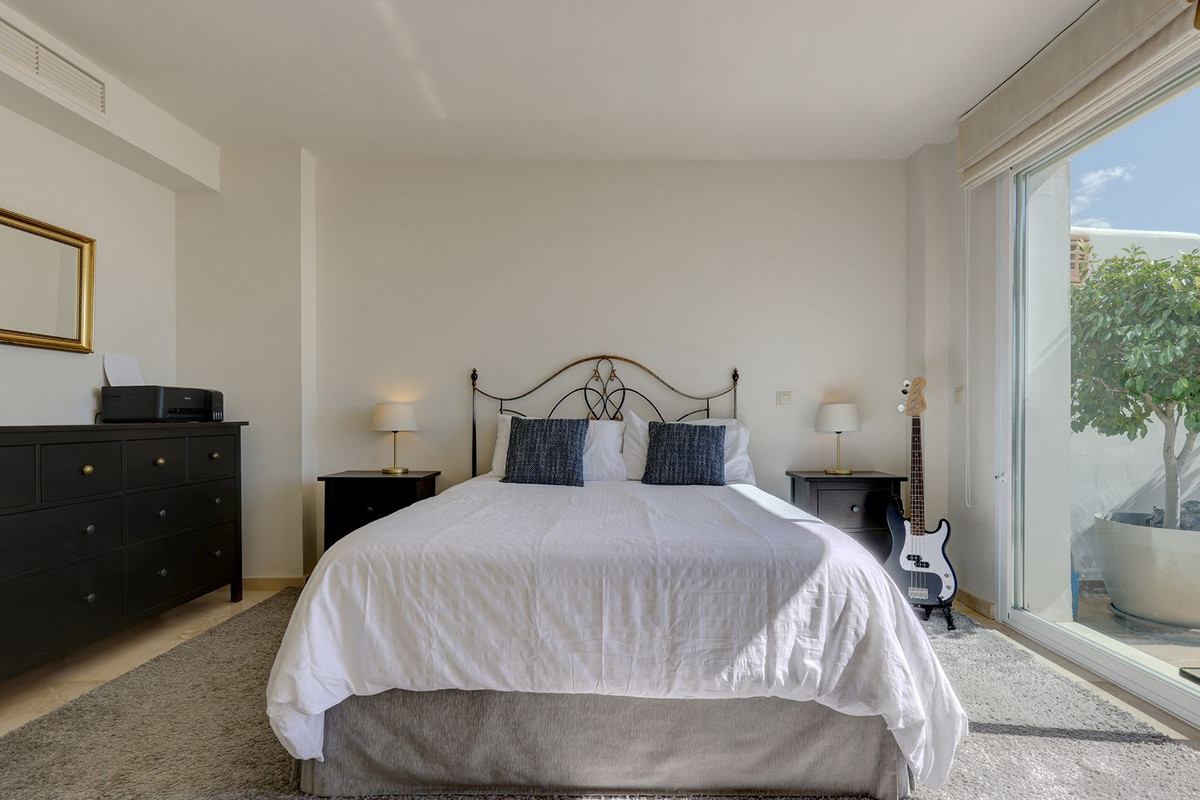 3 bedroom Apartments for sale in La Quinta – R5002753
