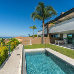 Apartamentos de 4 dormitorios en venta en Marbella – R5121868