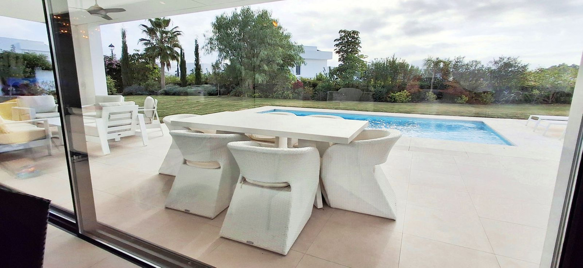 Villas de 3 dormitorios en venta en Mijas – R4894174